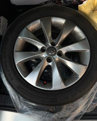 4 Cerchi in lega originali Opel e gomme 4 stagioni