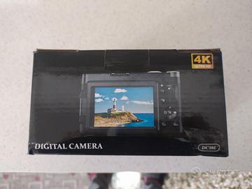 Fotocamera digitale compatta - NUOVA