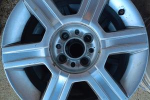 cerchi in lega OZ 15 pollici trattabile 