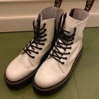 Dr. Martens Stivali Platform Jadon in Pelle Smooth