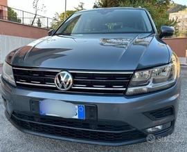 Volkswagen Tiguan 1.6 TDI km certificati e garanzi