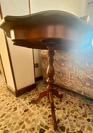 Tavolino laterale intarsiato vintage-Da restaurare