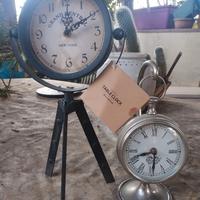 2 orologi da tavola
