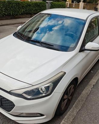 Hyundai i20 Comfort 75cv 2015 Diesel