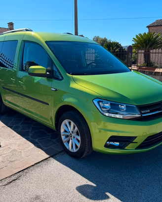 Volkswagen Caddy 1.4 TGI Highline PARI AL NUOVO