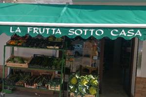 Negozio frutta e verdura