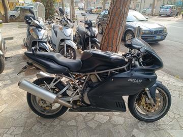 Ducati 750 sport