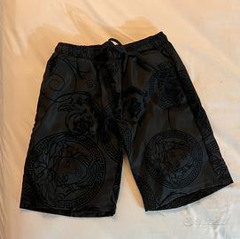 Costume con grafica versace