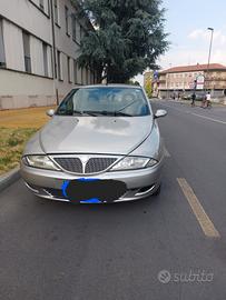  auto y 10
