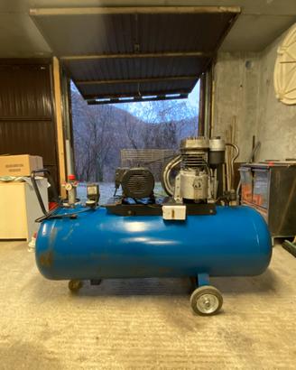 Compressore 300 litri