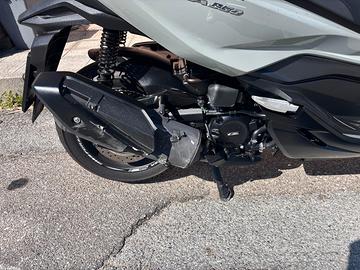 honda forza 350 del 2023 