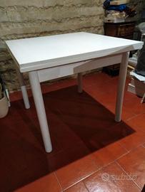 tavolo bianco allungabile legno 1mt x 1mt