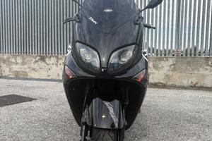 Yamaha T Max - 2002