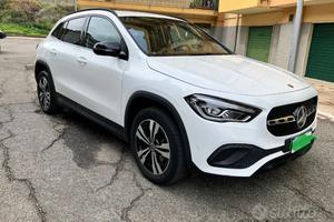 Gla 200 premium