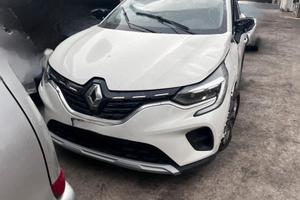 RENAULT CAPTUR VAN - RICAMBI USATI
