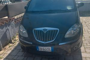 Lancia Musa 1.3 Multijet