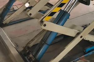 Ponte sollevatore auto 