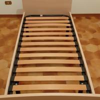 Letto singolo con doghe in legno