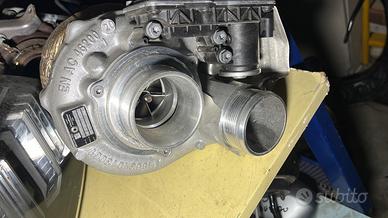 Turbina Mercedes 45 amg