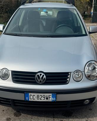 VW Polo 1.2 Confortline 5 porte tenuta molto bene