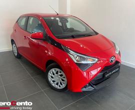 Toyota Aygo Connect 1.0 VVT-i 72 CV 5 porte x...