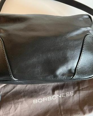 Borsa Borbonese in pelle nera usata