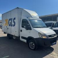 0369 FURGONE IVECO DAILY 2011