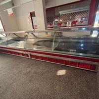 Banchi macelleria,salumi,frutta,murali,ecc