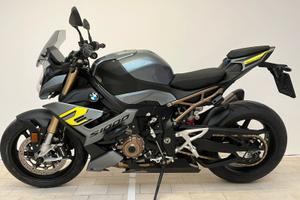 BMW S1000r