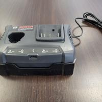 BOSCH Caricabatteria USB multiutensile