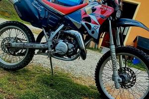 Moto Honda CRE 50 hm