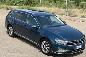 VOLKSWAGEN Passat Variant 2.0 TDI 200CV DSG Exec
