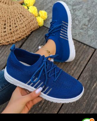 Sneakers slip on blu nuove