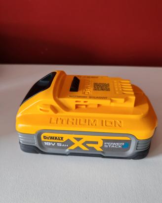 Batteria DeWalt XR PowerStack 18V 5.0 Ah (DCBP518)