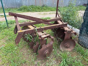 Morgano+ irroratrice+ aratro