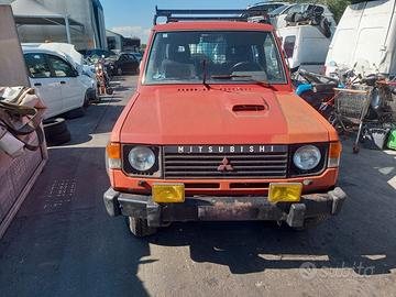 Ricambi Mitsubishi Pajero anno 1990