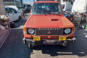 Ricambi Mitsubishi Pajero anno 1990