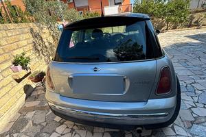 Mini Cooper anno 2001