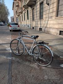 bicicletta vintage bianca