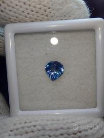 Tanzanite naturale 
