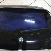 Portellone posteriore alfa 147 con spoiler
