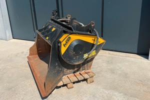 BENNA FRANTOIO MB - L 140 S2 USATA