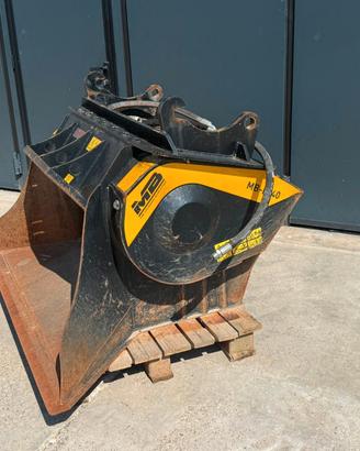 BENNA FRANTOIO MB - L 140 S2 USATA