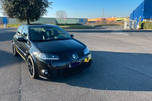 Renault Megane 2 RS turbo  225cv