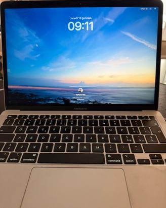 Max book air M1, 2020