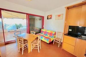 Ampio e luminoso bilocale al mare