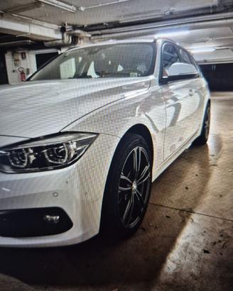 BMW serie 3 F31 cerchi 18" + gomme Pirelli Pzero