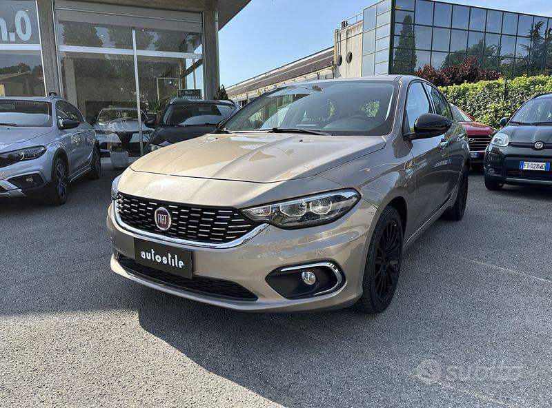 Fiat Tipo (2015-->)