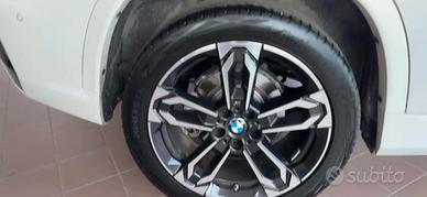 Cerchi completi bmw r 19