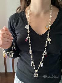 Set collana e bracciale con perle e charm